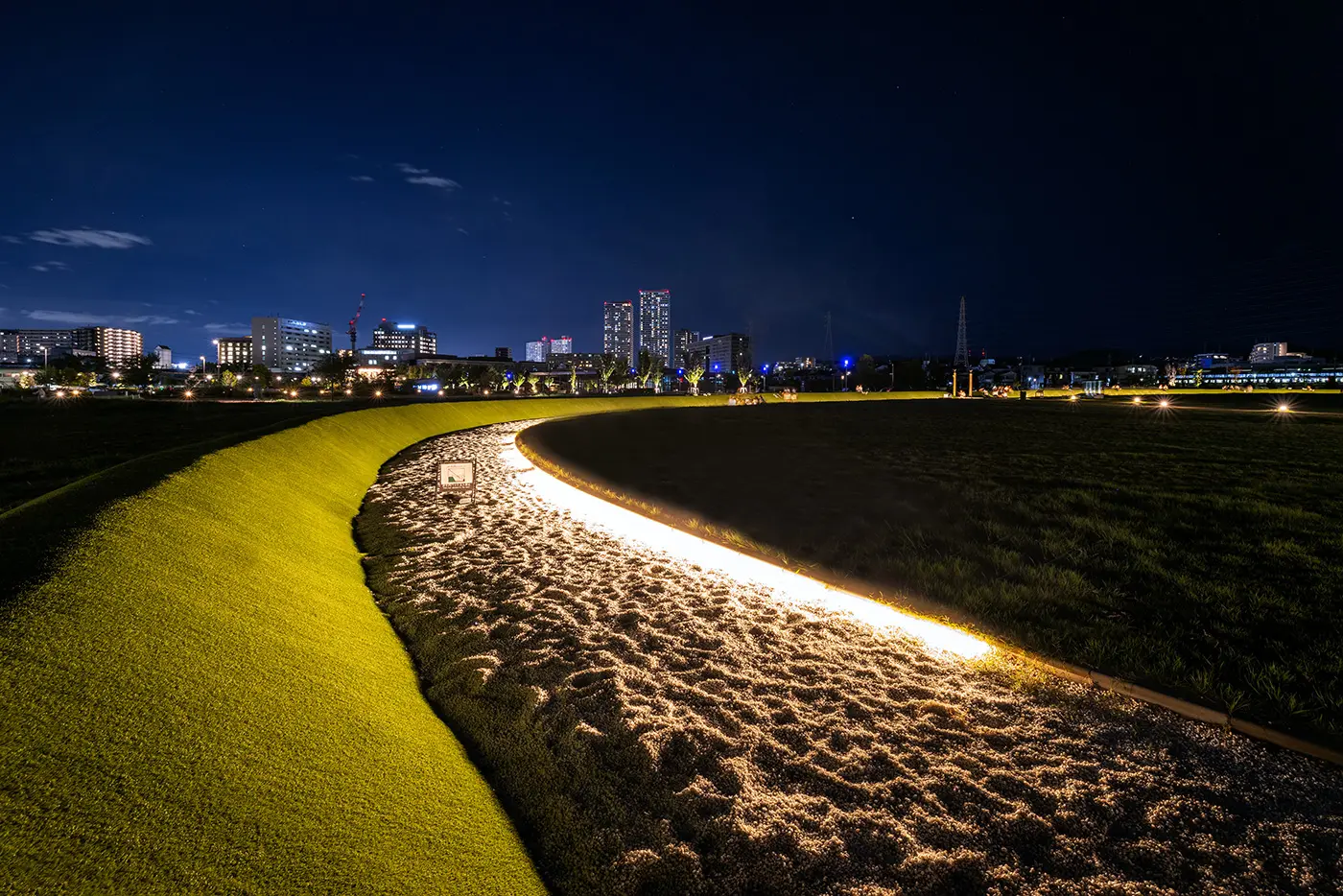 天野遗址公园夜景