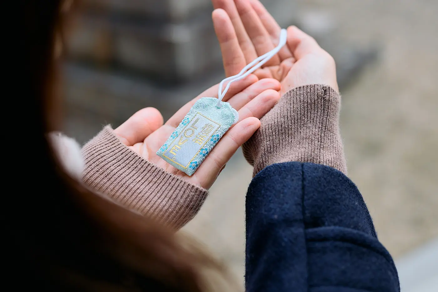 布忍神社の恋守り