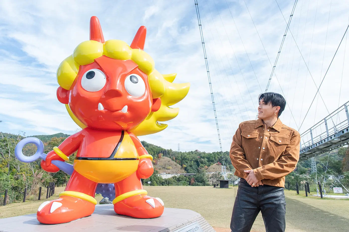 いばらき童子のモニュメント