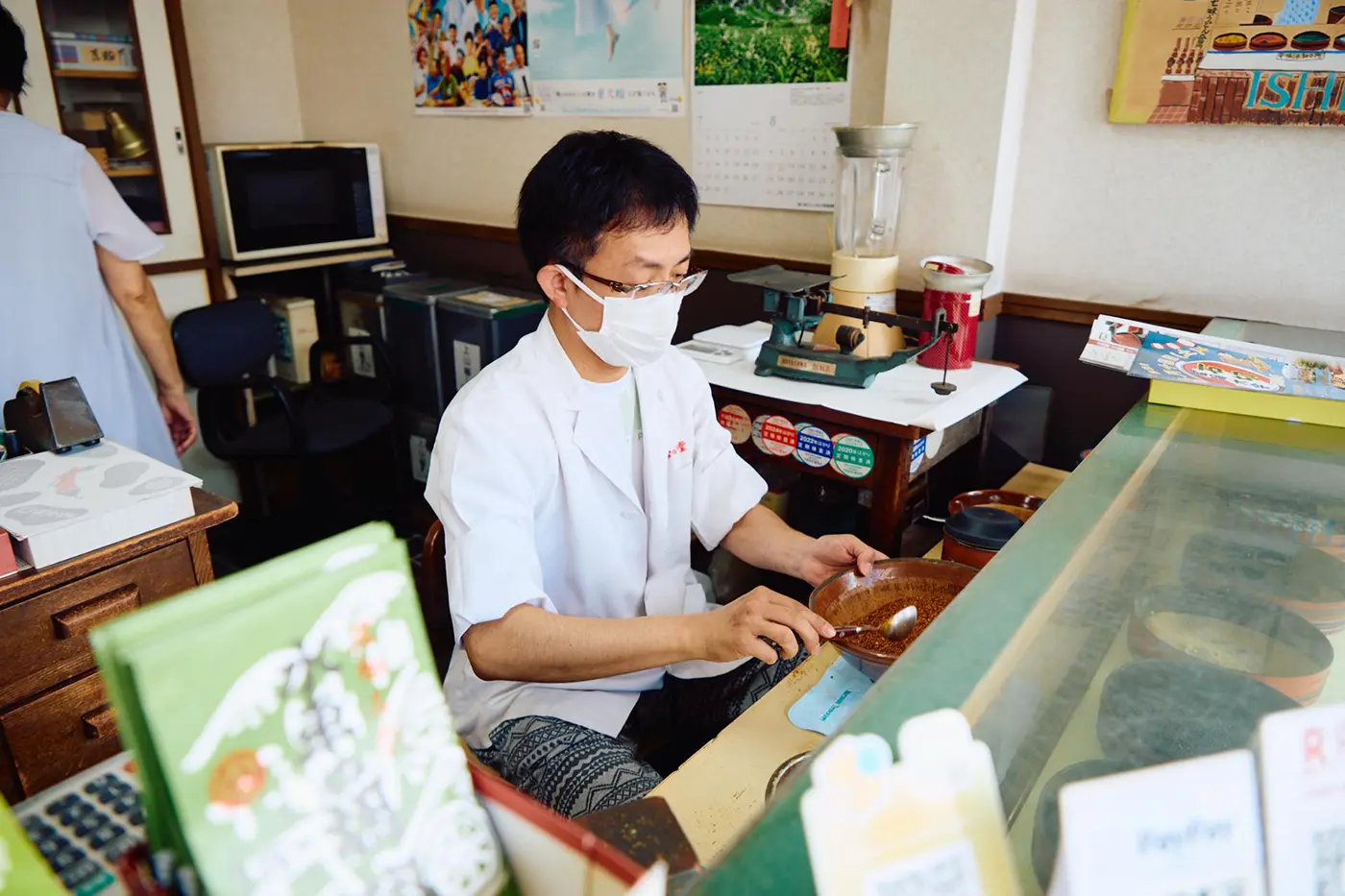 調合している様子