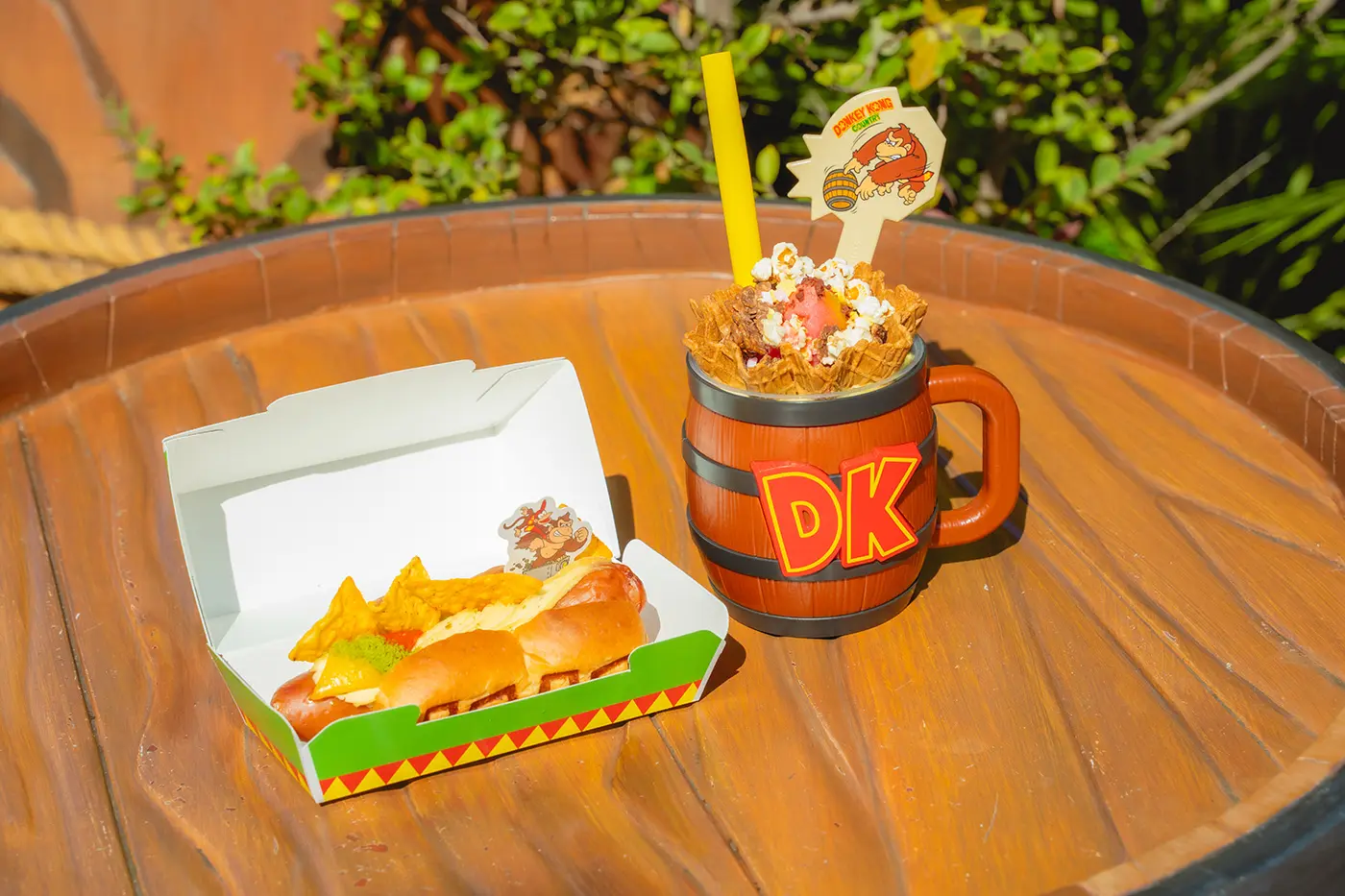 DK Crush Sundae Banana Chocolate Flavor with Mug