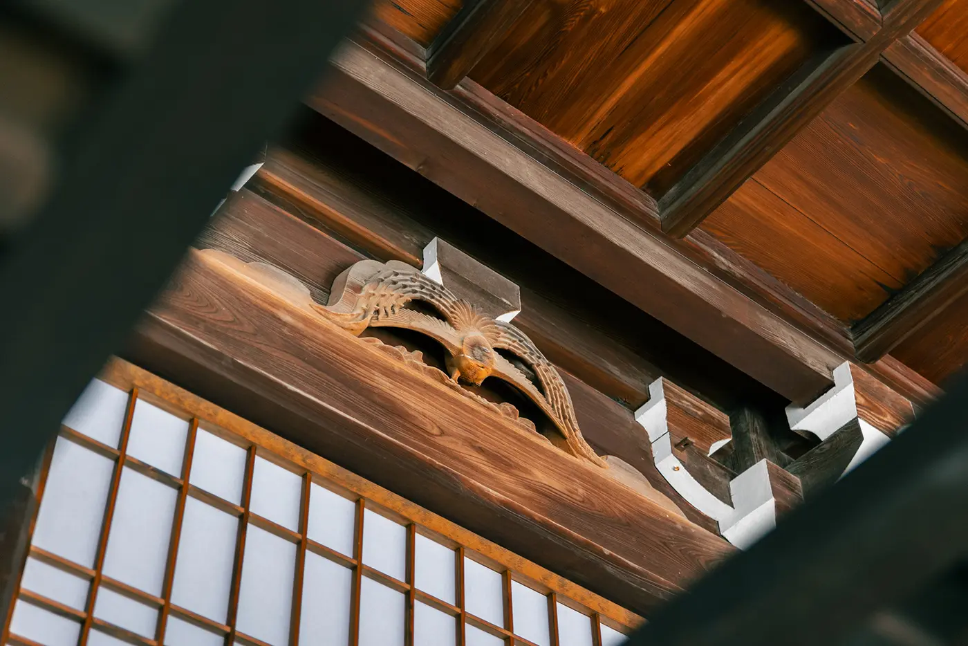 A bird sculpture with its neck missing