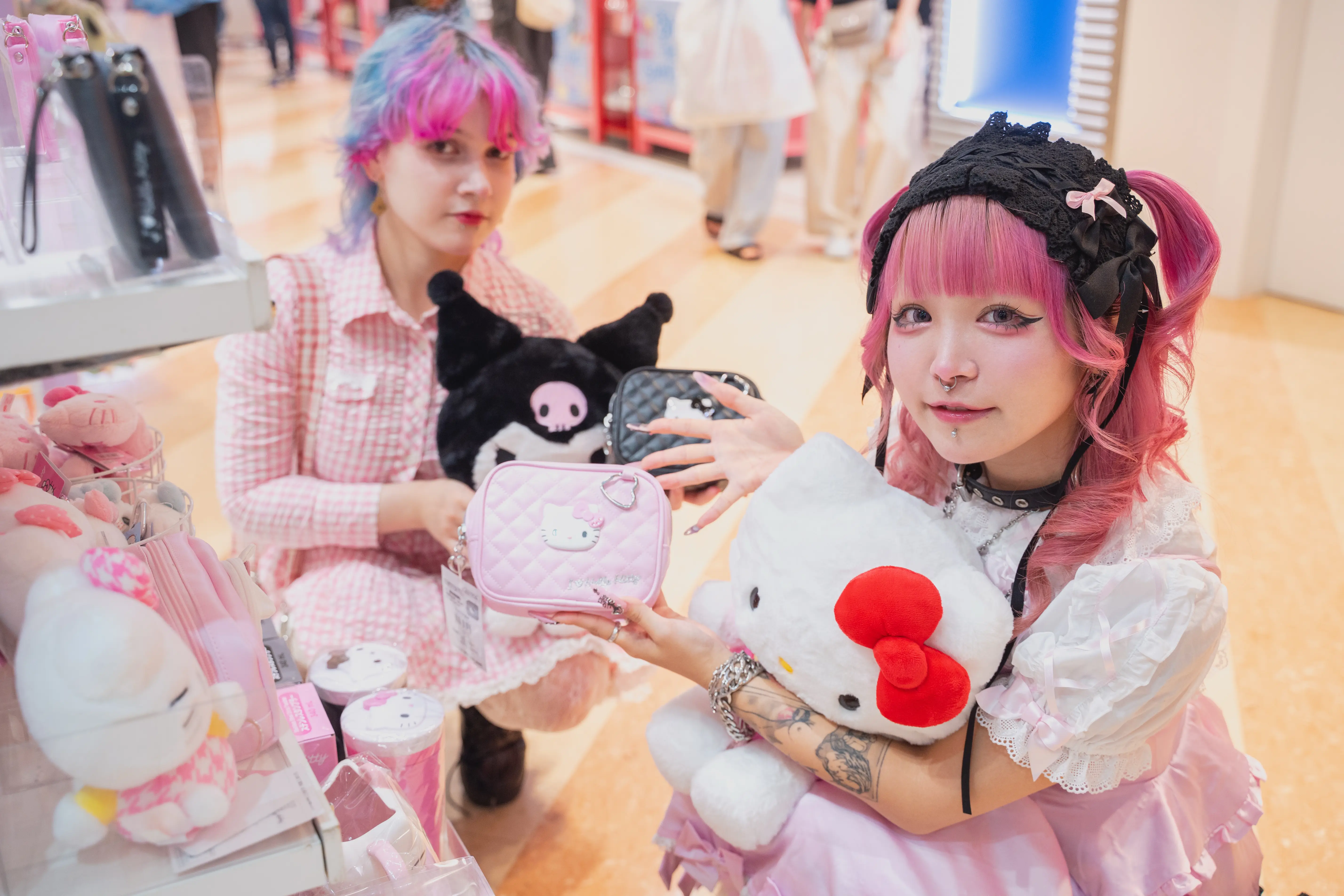 购买一些三丽鸥商品