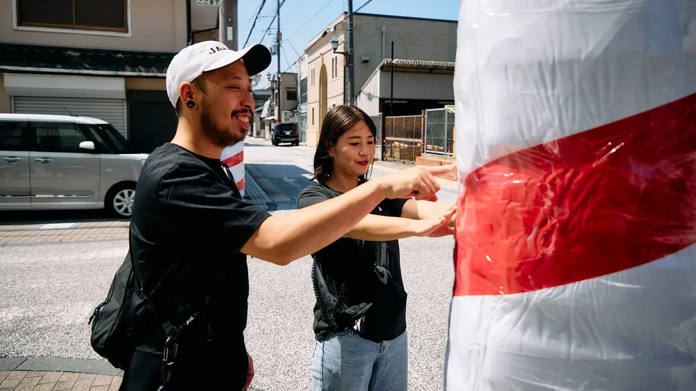 電柱に巻かれた緩衝材