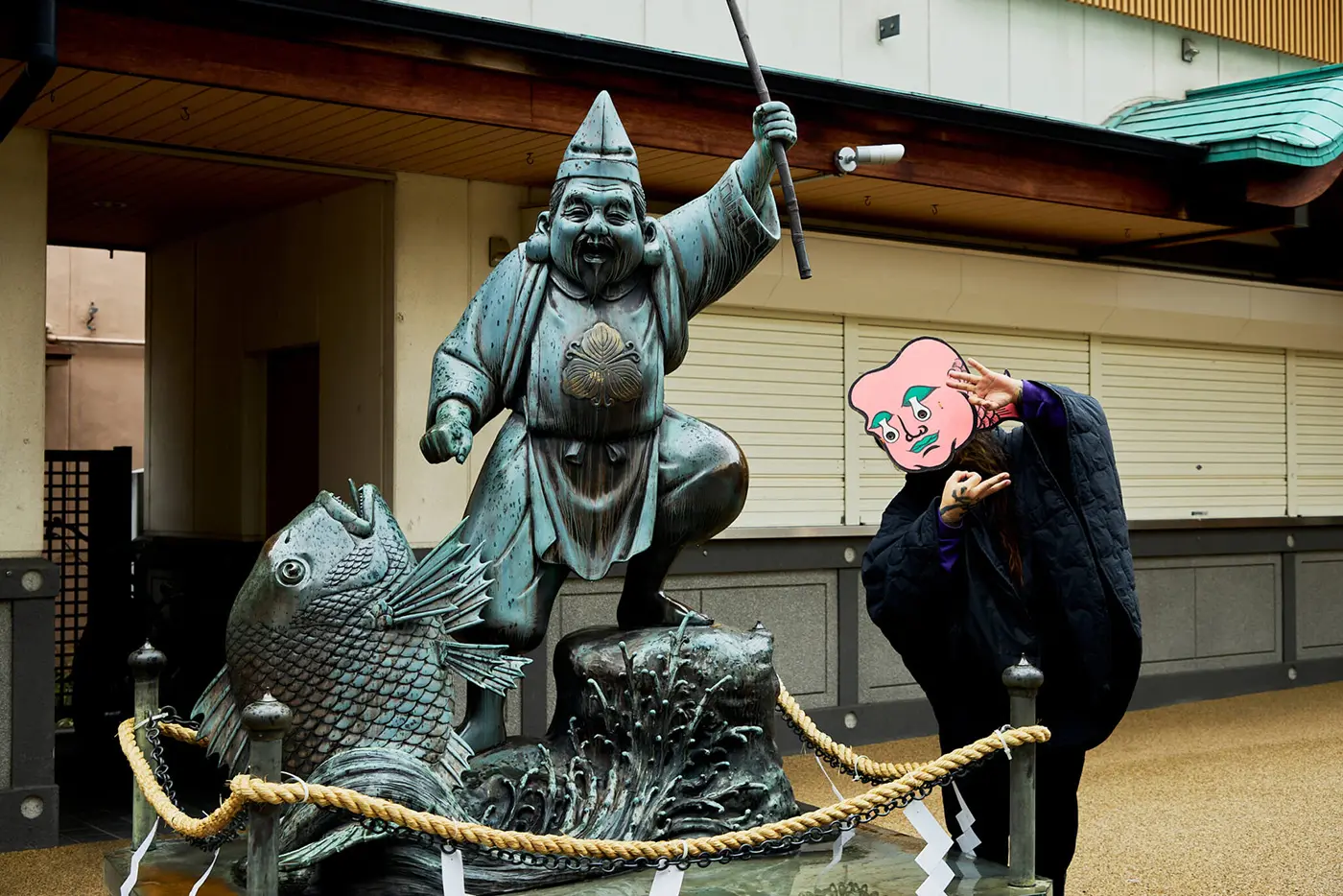 日本最大的惠比壽雕像鑄造