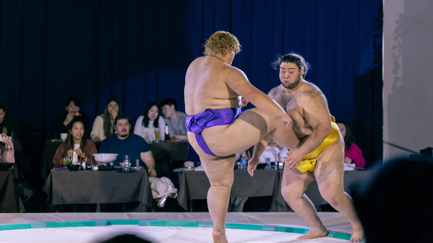 相撲レストラン 越智泉部屋の相撲ショー