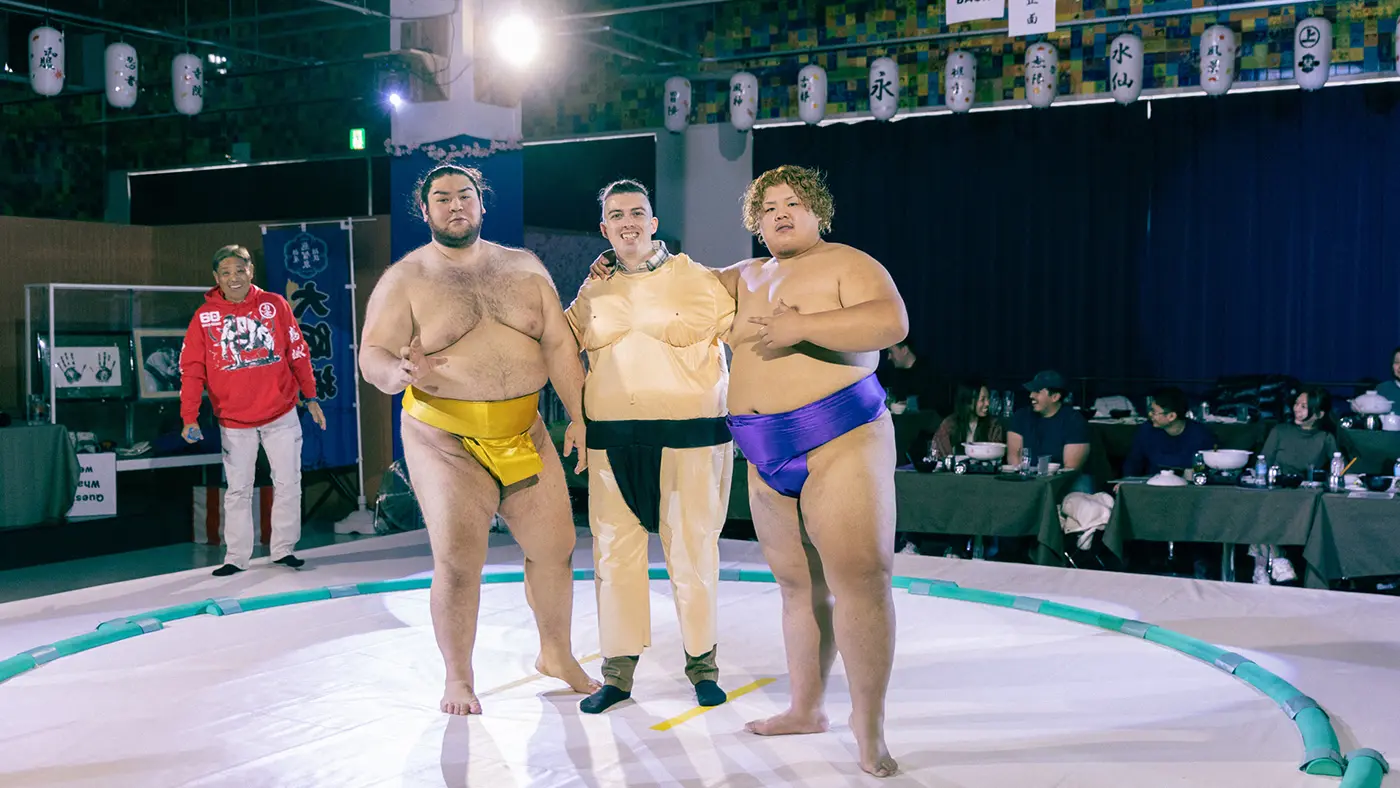 両力士と記念撮影