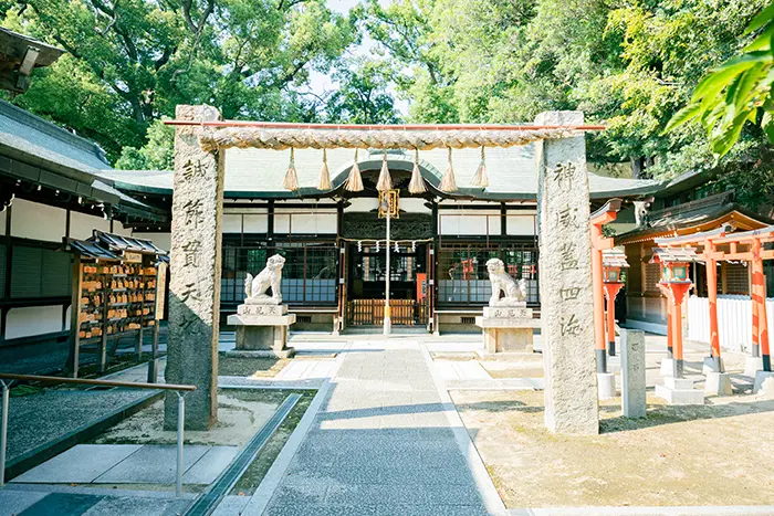阿麻美許曽神社