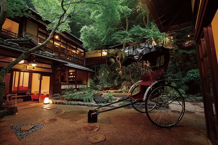 明治の森箕面 音羽山荘