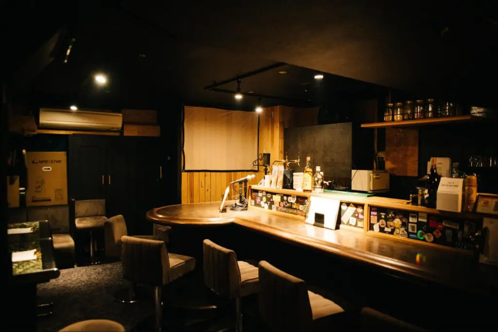 アメリカ村の会員制カレースナック「Curry GAGA」