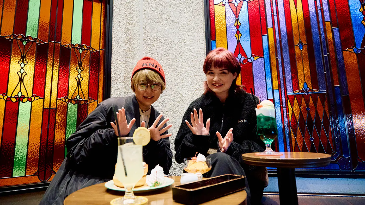 ホットケーキは見た目の美しさだけでなく、中がふわふわの絶妙な焼き加減が美味しい！ 