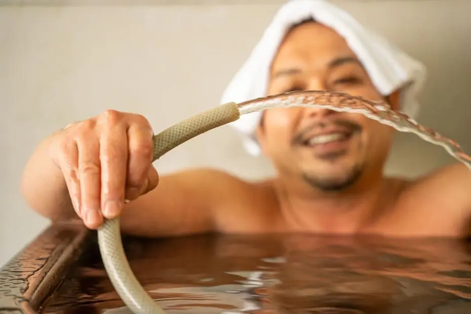 「山空海温泉」での桶美流・温冷浴をレクチャー