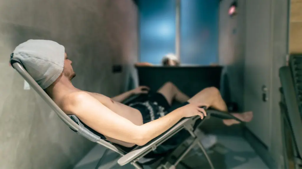 無重力チェアで休憩