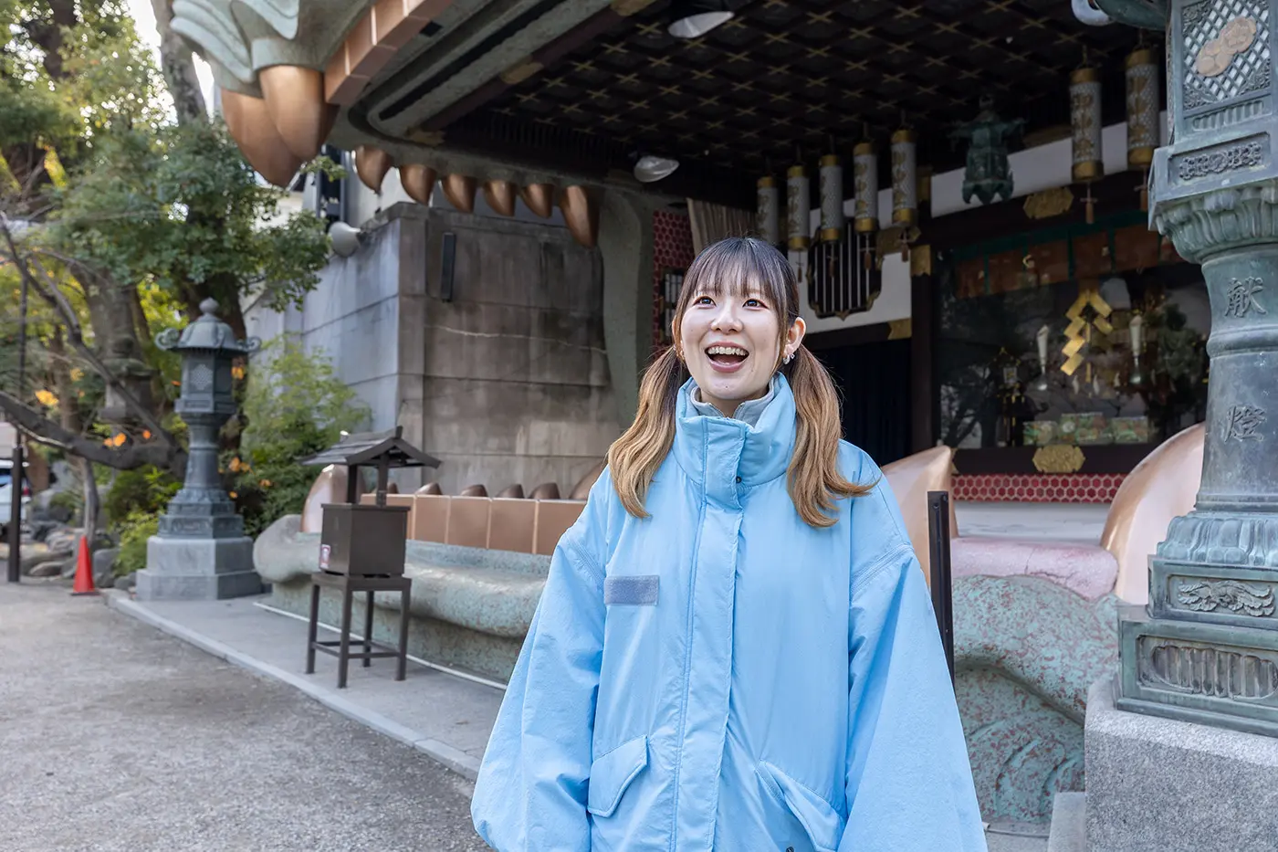 獅子殿の真似をする璃奈ちゃんの真似。