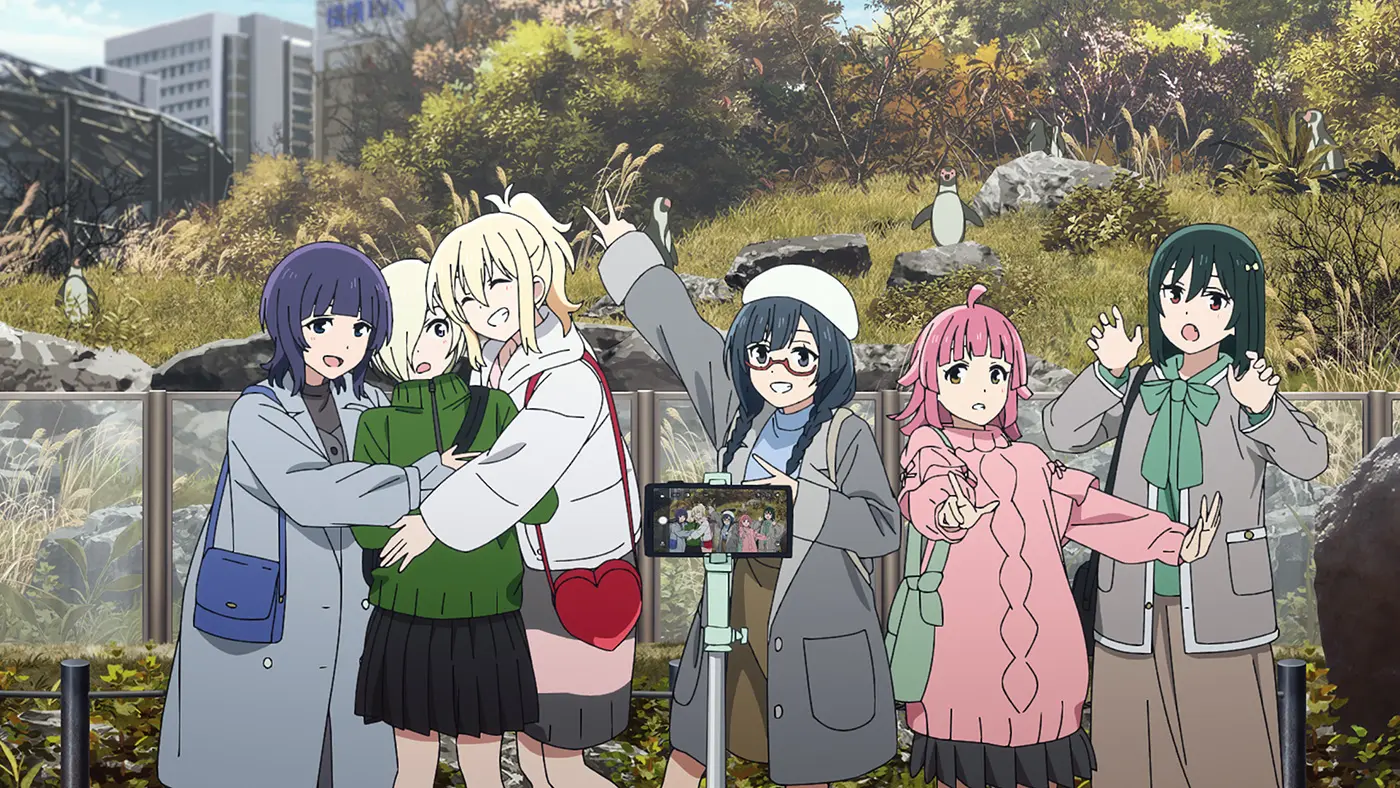 ©2024 PL!NM／映画『ラブライブ！虹ヶ咲学園スクールアイドル同好会 完結編 第2章』でニジガクメンバーが観光を楽しむシーン。