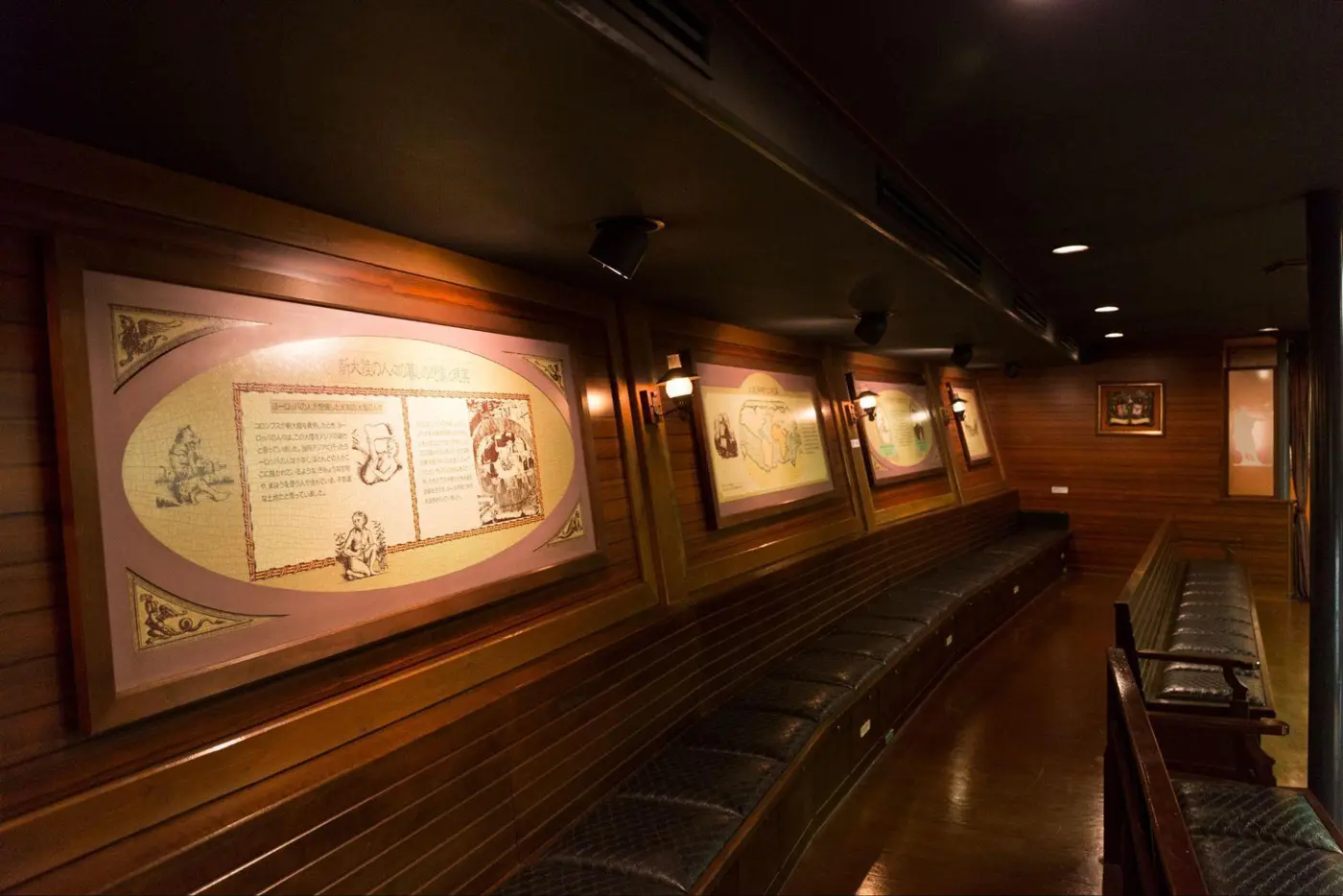 在聖瑪麗亞號內部