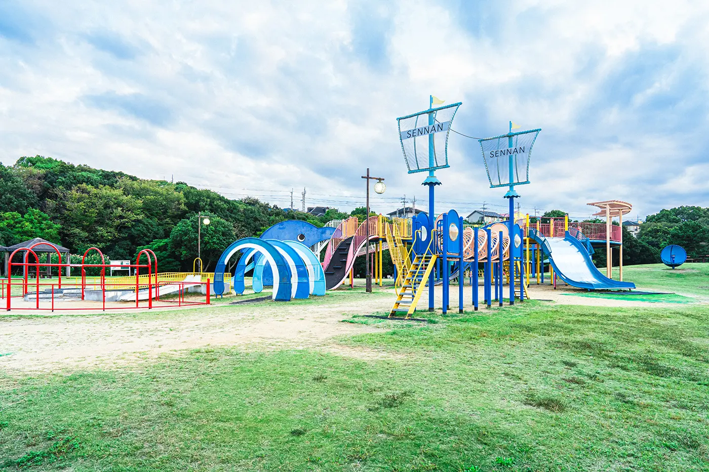 Dolphin Amusement Park